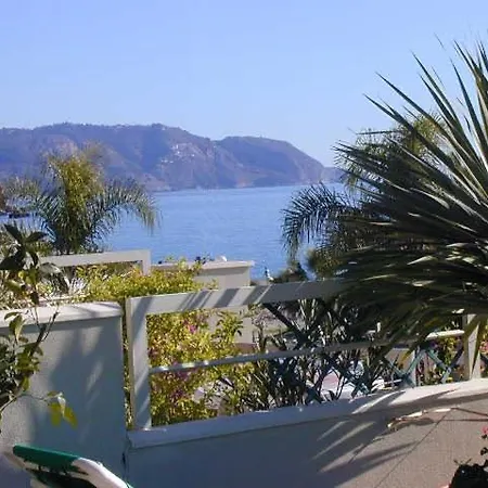 Amplio En Primera Linea Playa Burriana , Luminosa Terraza Con Vistas Al Mar Appartement Nerja