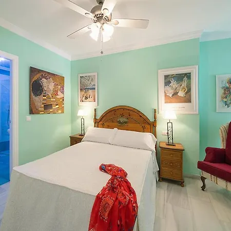 Appartement Amplio En Primera Linea Playa Burriana , Luminosa Terraza Con Vistas Al Mar Nerja